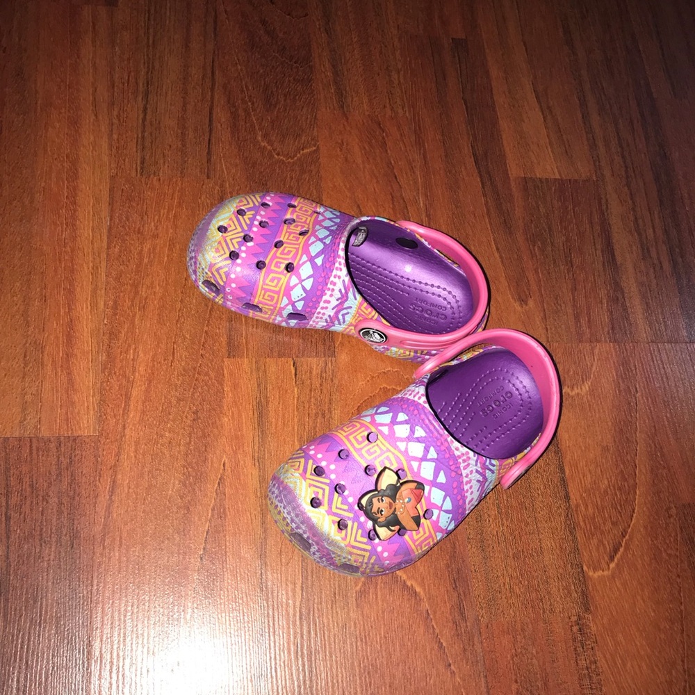 Moana Crocs